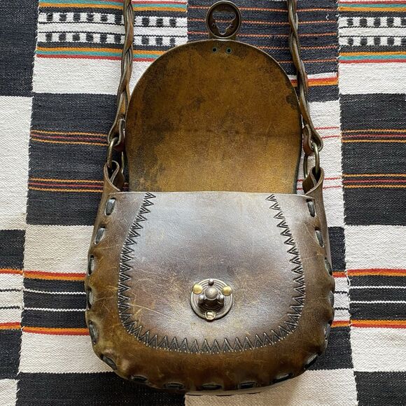 Vintage 70’s Stamped Tooled Leather Shoulder Bag Purse. Eye Of Horus. Bohemian. - Picture 6 of 16